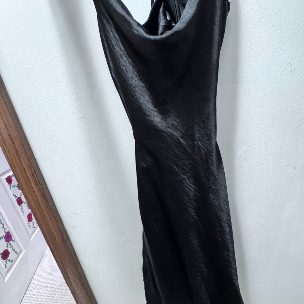 Forever 21 Black Backless Dress